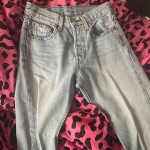 Levi’s 501 Skinny Tango Light High Waisted Jeans Size 24